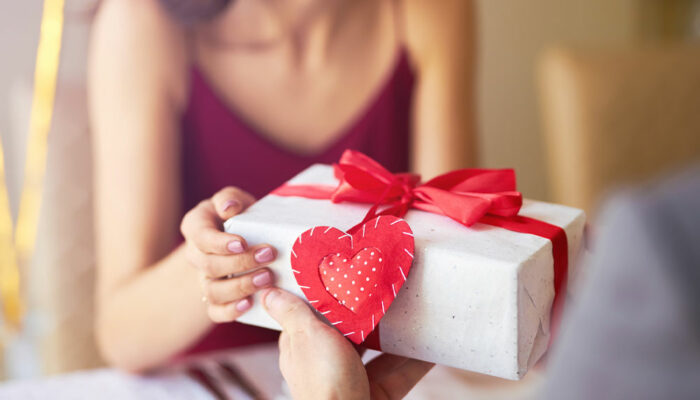 10 interesting gift ideas to make Valentine&#8217;s Day special