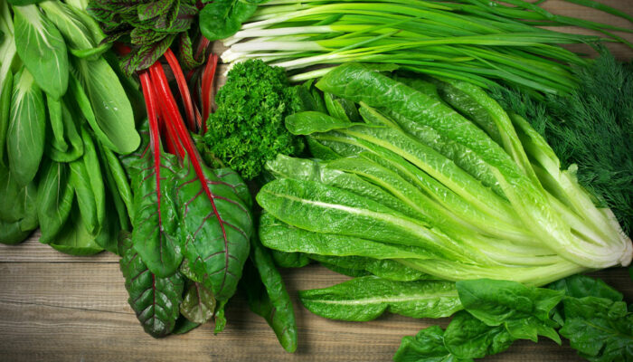 6 foods to eat that help with blood clotting