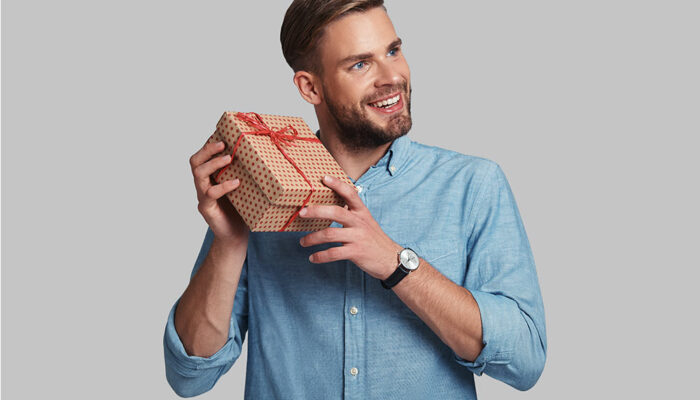 4 distinct gifting ideas for men