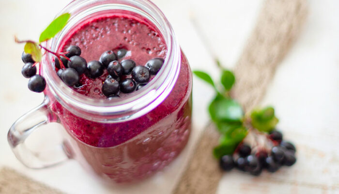 6 healthy smoothies for managing arthritis symptoms