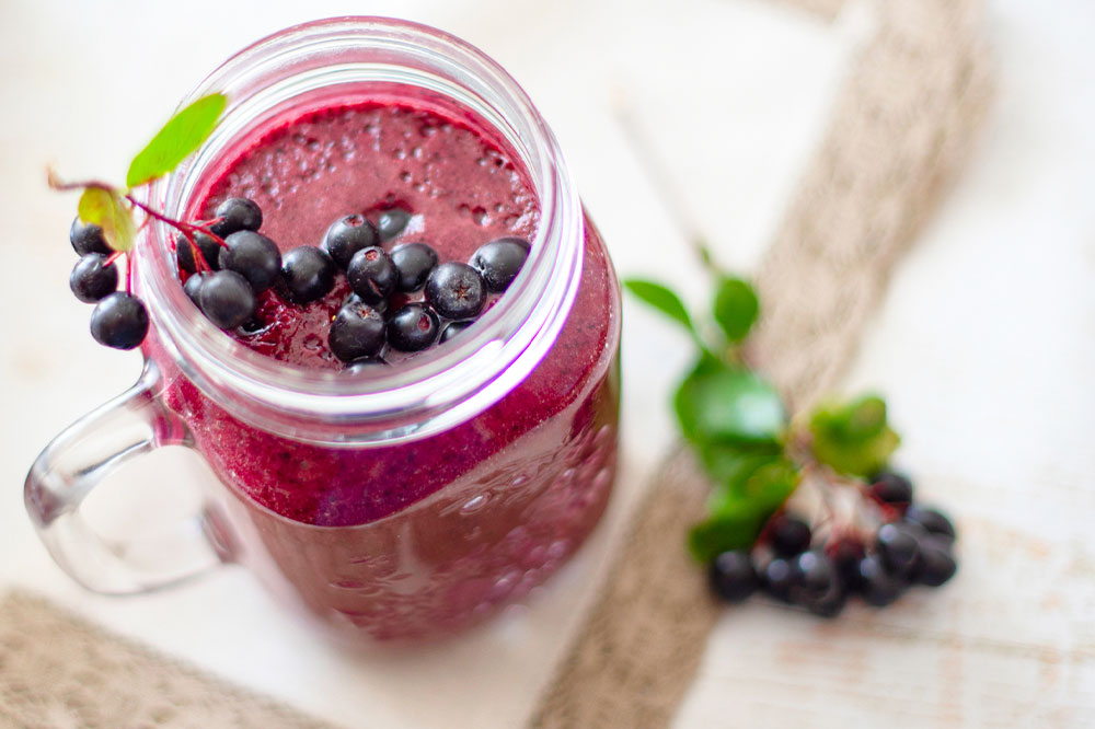 6 healthy smoothies for managing arthritis symptoms