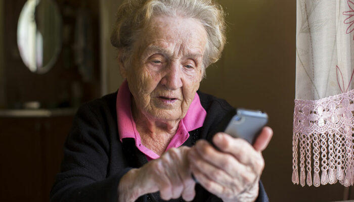 5 phone plans for senior citizens