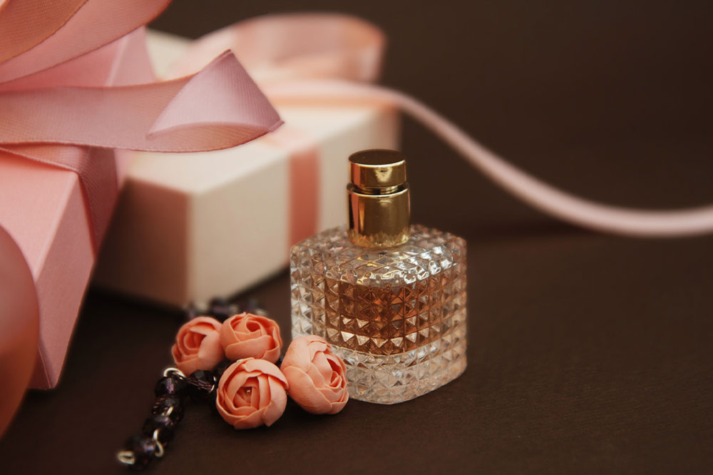 10 best retailers for Black Friday perfume deals