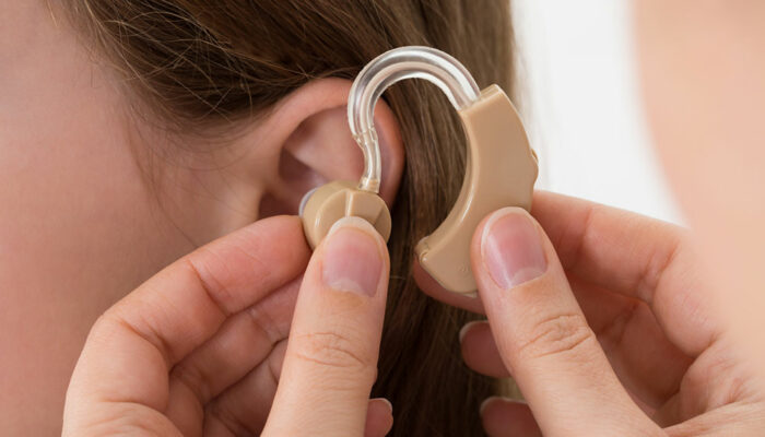 7 mistakes new hearing aid users should avoid