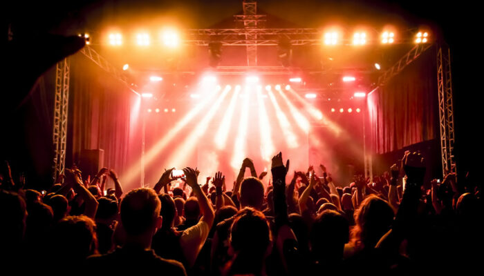 5 mistakes to avoid while booking concert tickets