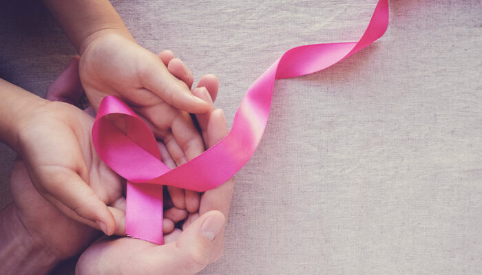 5 early signs of breast cancer