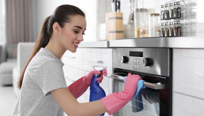 5 kitchen cleaning hacks that don&#8217;t seem to work