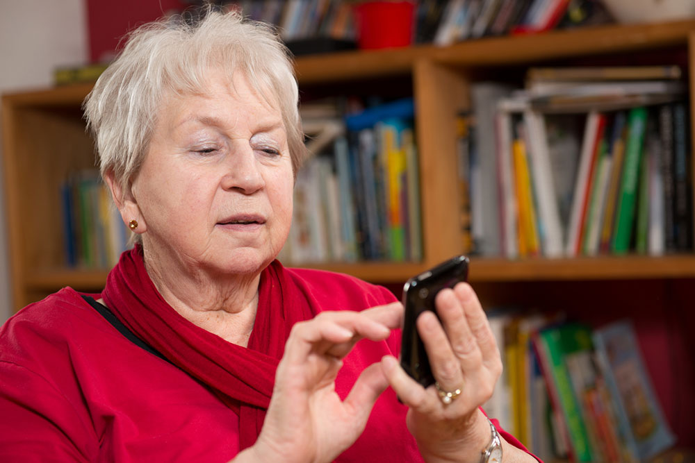 5 smartphones ideal for seniors and the elderly