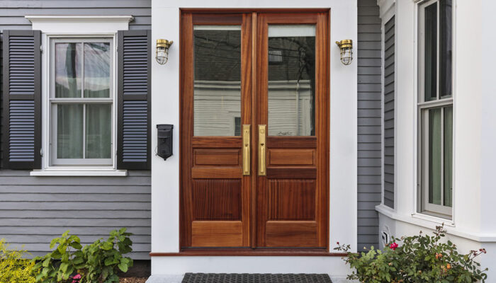 4 mistakes to avoid while choosing a front door