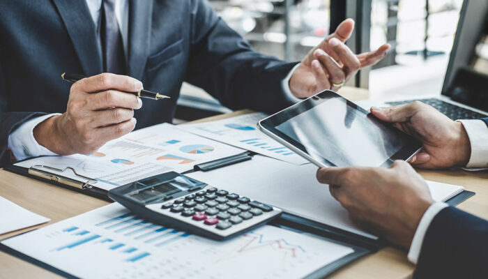 6 tips to find the right finance company for a business